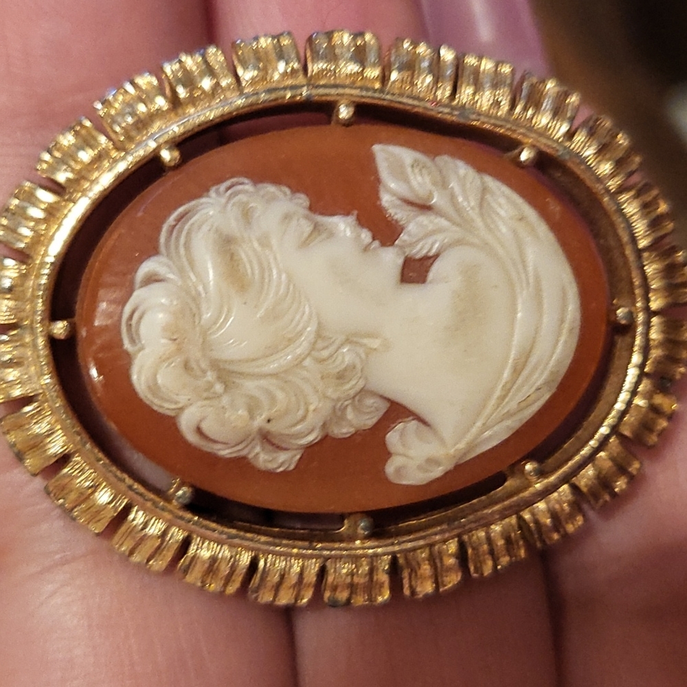 Vintage cameo necklace